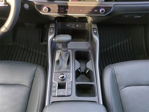 Used 2024 Kia Sorento X-Line EX image 17