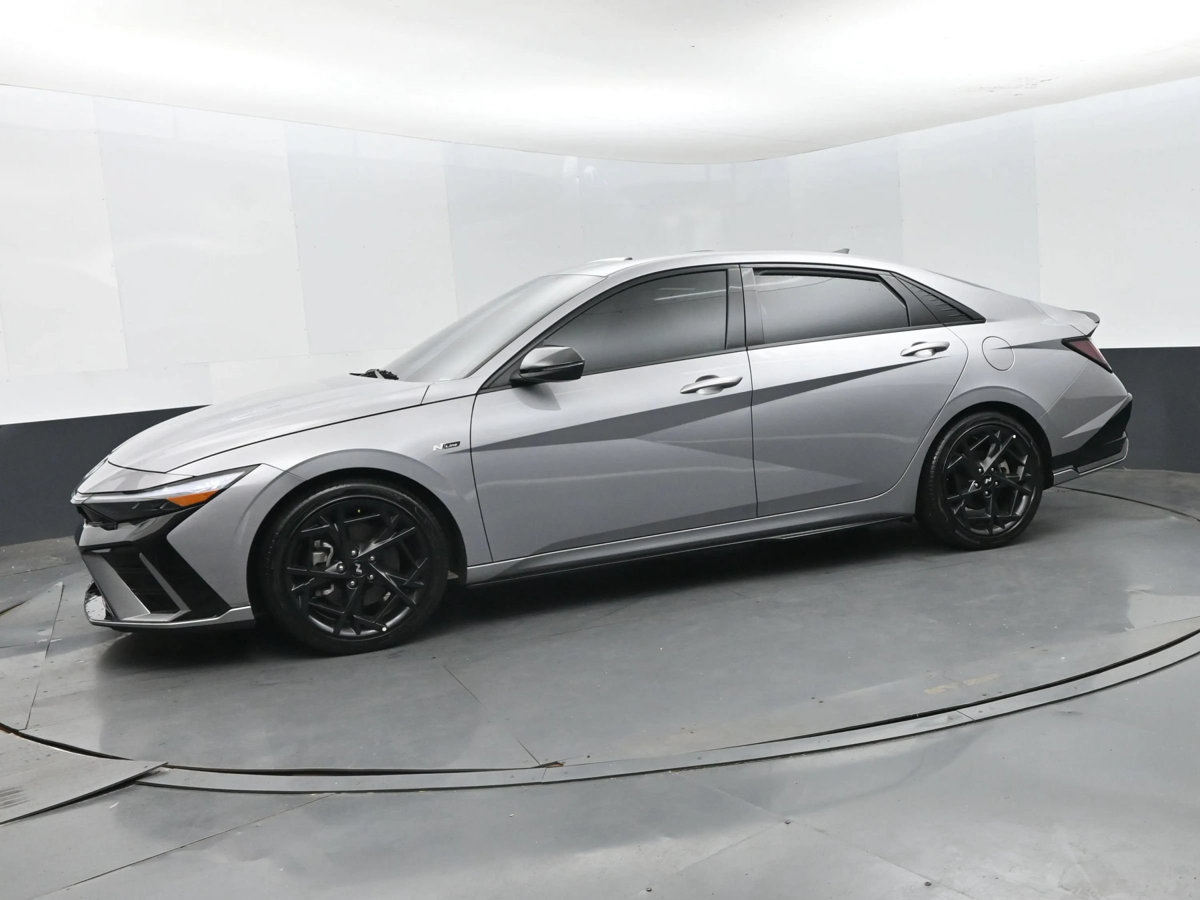 Used 2025 Hyundai Elantra N Line FWD image 5