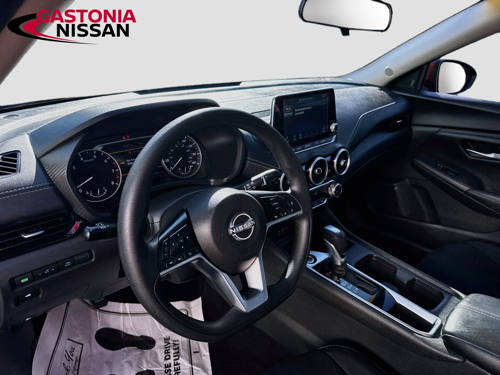 Used 2024 Nissan Sentra SV FWD image 11