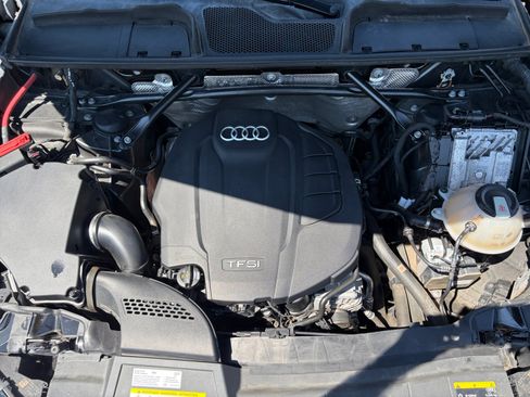 Used 2018 Audi Q5 2.0T Premium Plus w/ Premium Plus Package AWD/4WD image 22