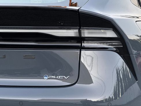 New 2026 Toyota Prius Plug-In Hybrid image 31