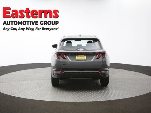 Used 2024 Hyundai Tucson SE image 38