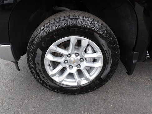 Used 2024 Chevrolet Silverado 1500 LT AWD/4WD image 49