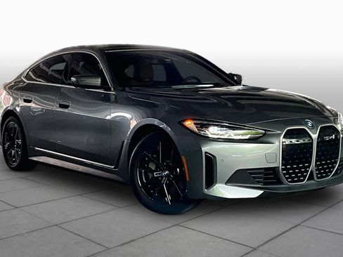 Used 2023 BMW i4 eDrive35 w/ Premium Package RWD image 2