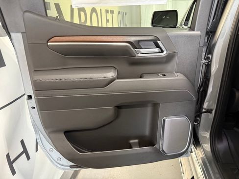 New 2026 GMC Sierra 1500 Denali w/ Technology Package AWD/4WD image 12