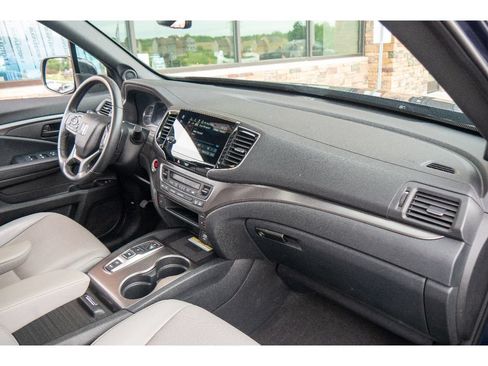 Used 2023 Honda Passport EX-L image 15