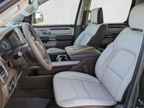 Used 2025 RAM 1500 Laramie w/ Laramie Southwest Edition image 10