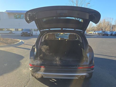 Used 2021 Lincoln Corsair Reserve w/ Equipment Group 201A image 6