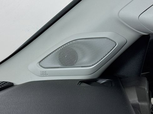Used 2024 Toyota Tundra Limited AWD/4WD image 18
