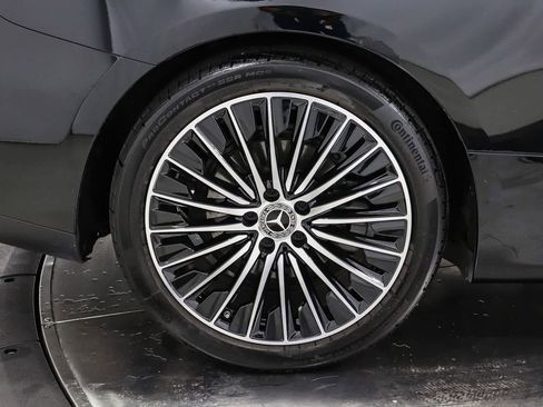 Certified 2026 Mercedes-Benz CLE 300 4MATIC Coupe image 10