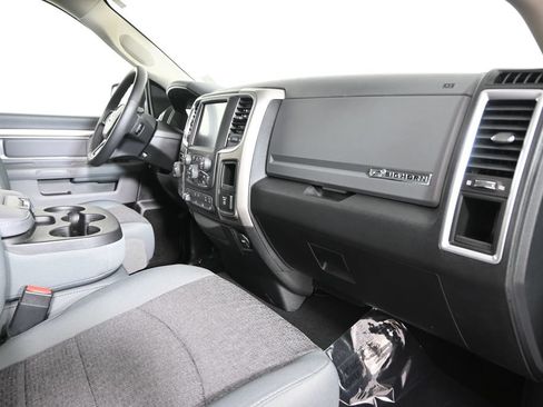 Used 2017 RAM 1500 Big Horn AWD/4WD image 15