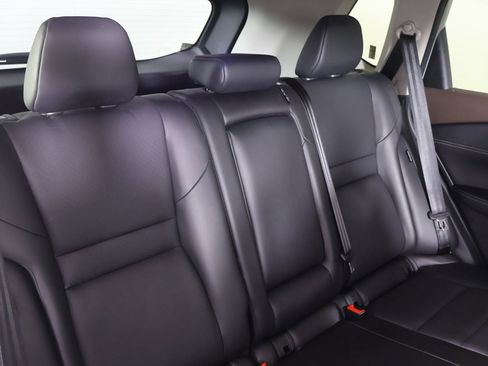 Used 2023 Nissan Rogue SV w/ SV Premium B Package image 34