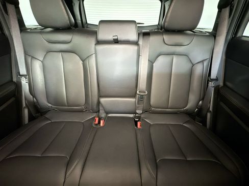 New 2026 Jeep Cherokee Limited AWD/4WD image 10