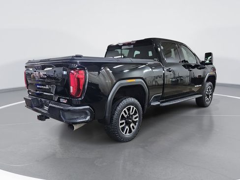 Used 2022 GMC Sierra 2500 AT4 w/ AT4 Preferred Package image 3