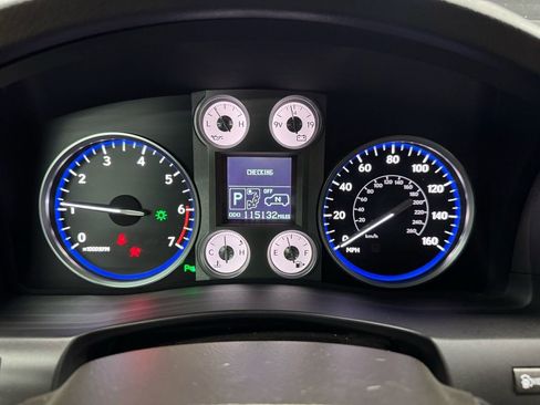 Used 2010 Lexus LX 570 4WD image 32