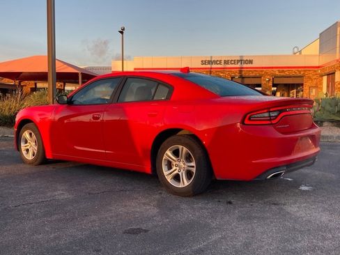 Used 2023 Dodge Charger SXT image 7