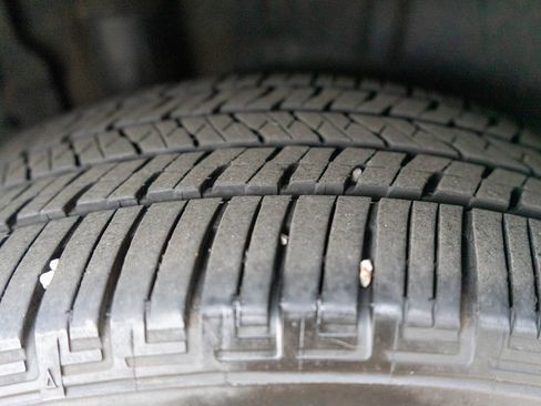 Used 2024 Subaru Solterra Limited w/ Limited Package image 32