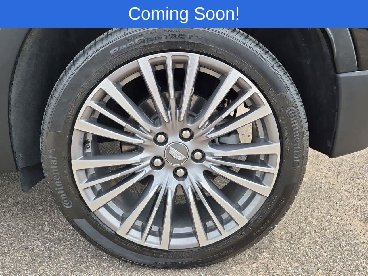 Used 2024 Cadillac XT4 Premium Luxury AWD/4WD image 13
