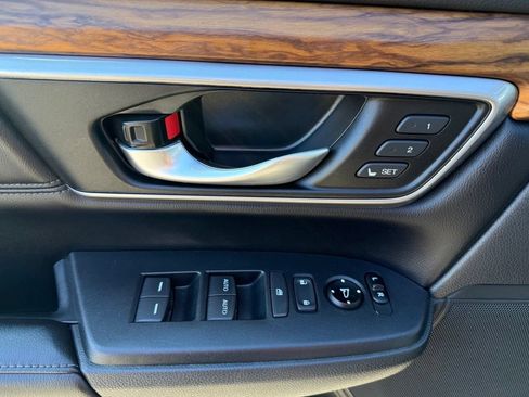 Used 2018 Honda CR-V EX-L image 20