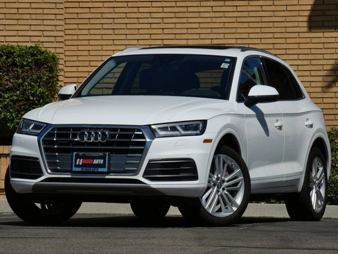 Used 2019 Audi Q5 2.0T Premium Plus w/ Premium Plus Package image 4