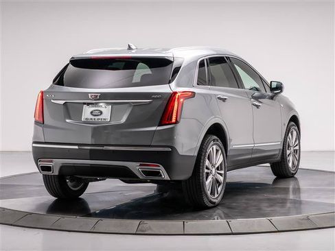 Used 2023 Cadillac XT5 Premium Luxury FWD image 5