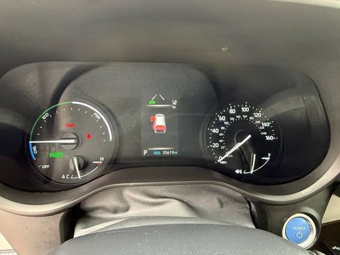 Used 2022 Toyota Sienna LE image 45