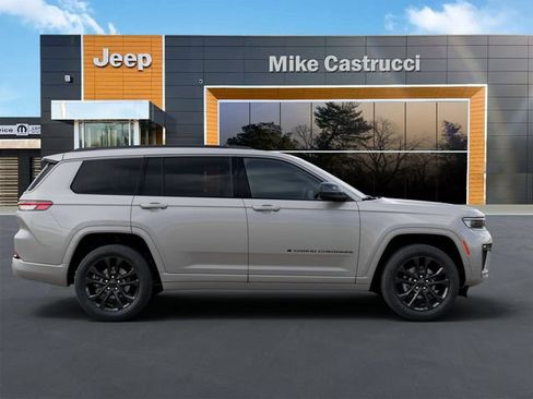 New 2026 Jeep Grand Cherokee L Limited AWD/4WD image 21
