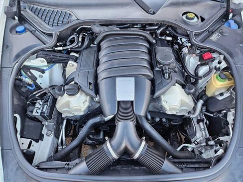 Used 2016 Porsche Panamera Edition image 23