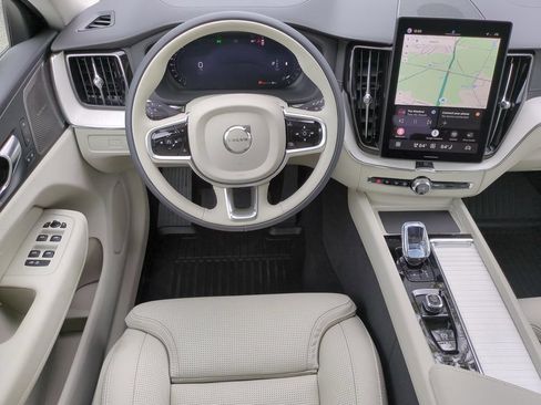 New 2026 Volvo XC60 B5 Ultra w/ Protection Package Premier AWD/4WD image 11