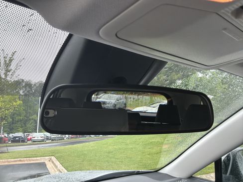 Used 2019 Toyota RAV4 XLE w/ Convenience Package AWD/4WD image 27