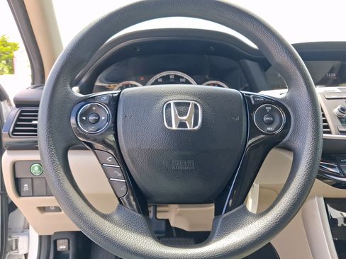 Used 2017 Honda Accord LX image 15