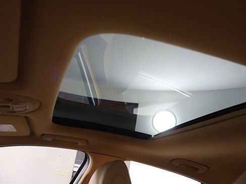 Used 2022 Genesis G70 2.0T w/ Prestige Package image 22