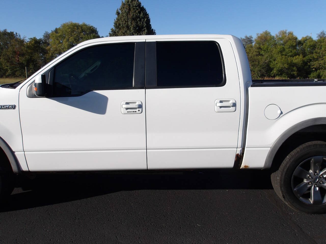 Used 2011 Ford F150 FX4 w/ FX Luxury Pkg AWD/4WD image 41