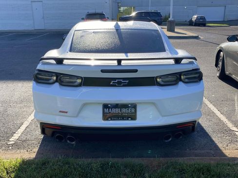 Used 2022 Chevrolet Camaro SS w/ Redline Edition RWD image 7