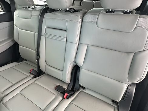 New 2026 Ford Explorer Active w/ Active Comfort Package RWD image 14