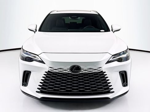 Used 2025 Lexus RX 350 FWD w/ Technology Package image 2
