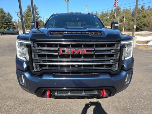 Used 2021 GMC Sierra 2500 AT4 w/ AT4 Premium Plus Package image 2