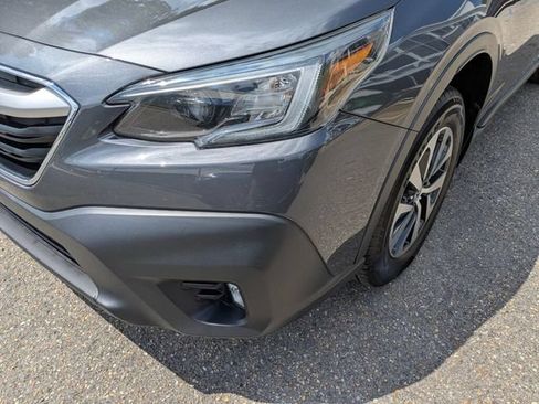 Used 2020 Subaru Outback Premium AWD/4WD image 4