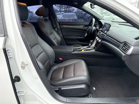 Certified 2019 Honda Accord Sport image 16
