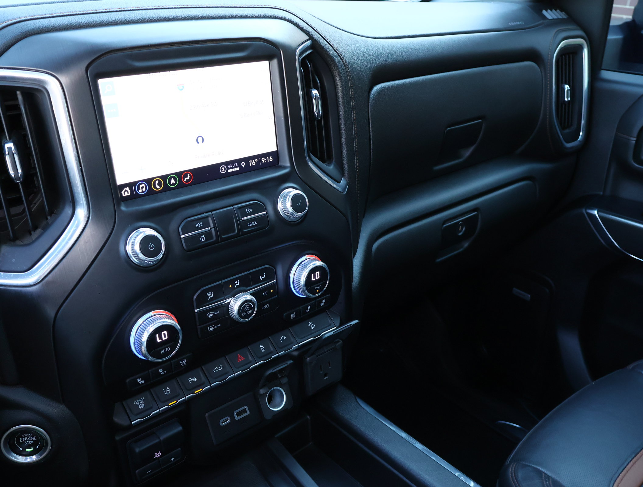 Used 2023 GMC Sierra 2500 AT4 w/ AT4 Preferred Package AWD/4WD image 22