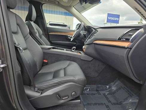 Certified 2023 Volvo XC90 B6 Plus w/ Protection Package Premier AWD/4WD image 9