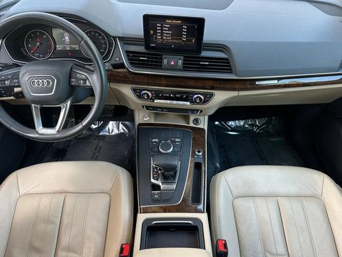 Used 2018 Audi Q5 2.0T Premium w/ Convenience Package AWD/4WD image 26