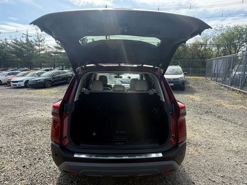 Used 2022 Nissan Rogue SV w/ SV Premium Package AWD/4WD image 30