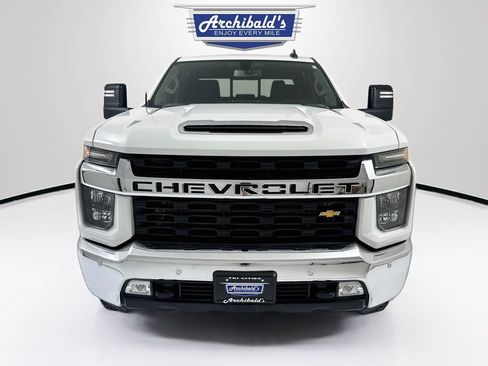 Used 2020 Chevrolet Silverado 2500 LT w/ All Star Edition AWD/4WD image 2