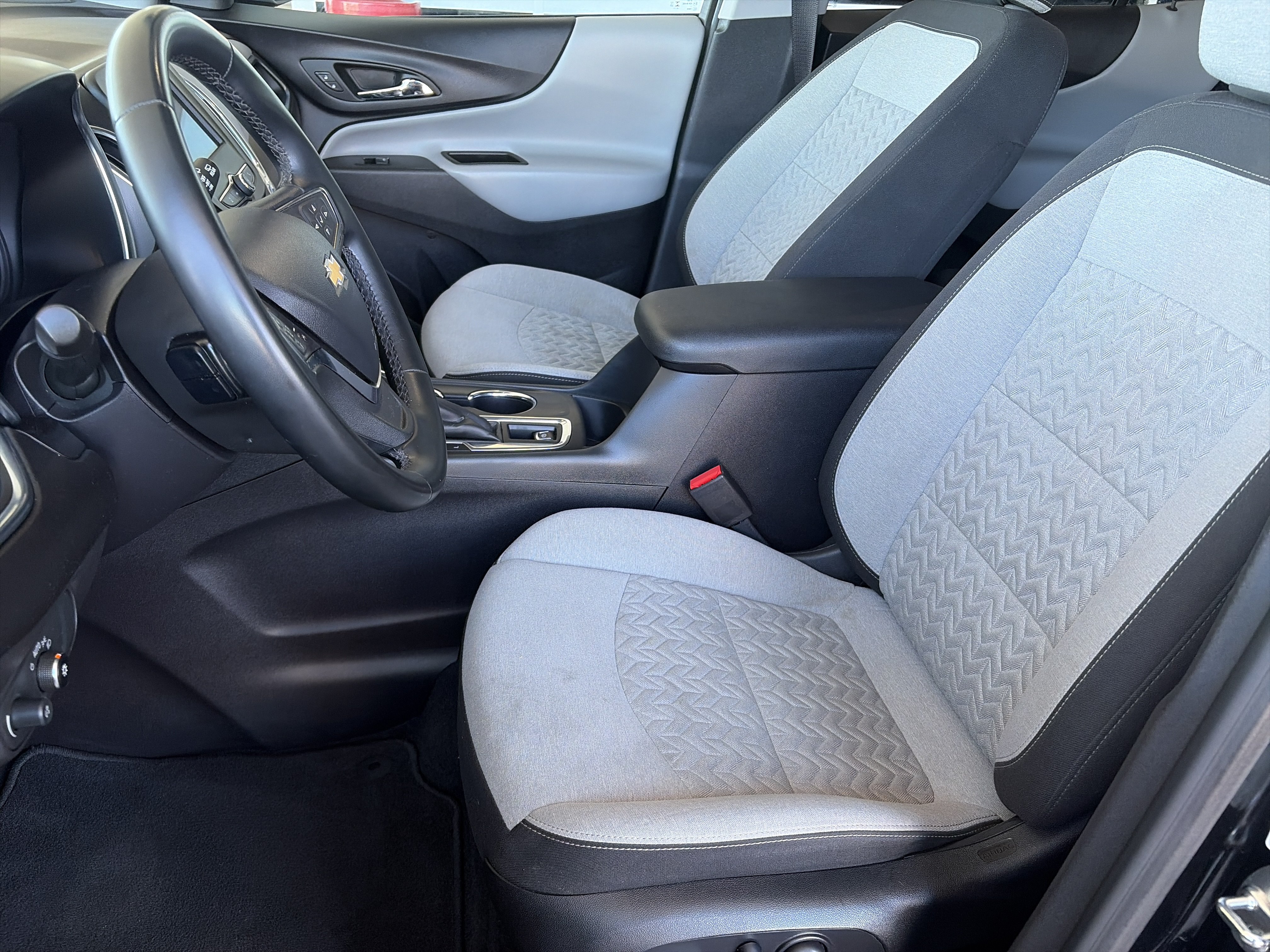 Used 2024 Chevrolet Equinox LT AWD/4WD image 15