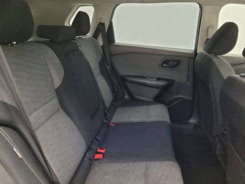 Used 2021 Nissan Rogue S image 19