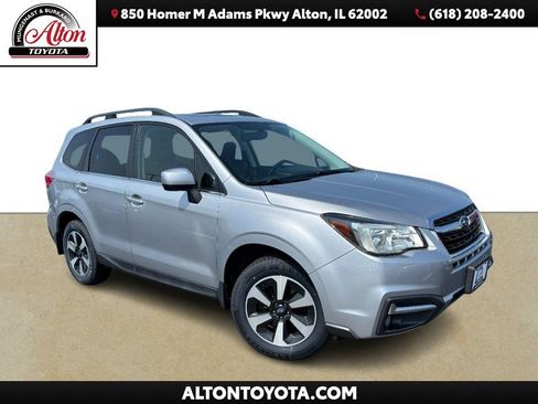 Used 2017 Subaru Forester 2.5i Limited AWD/4WD image 1