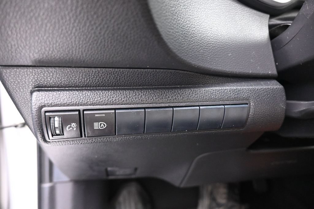 Used 2019 Toyota Corolla XSE FWD image 26