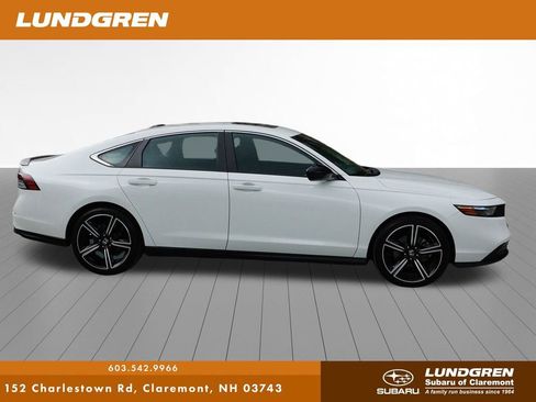Used 2024 Honda Accord Sport image 2