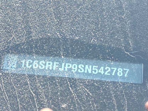 Used 2025 RAM 1500 Laramie image 22